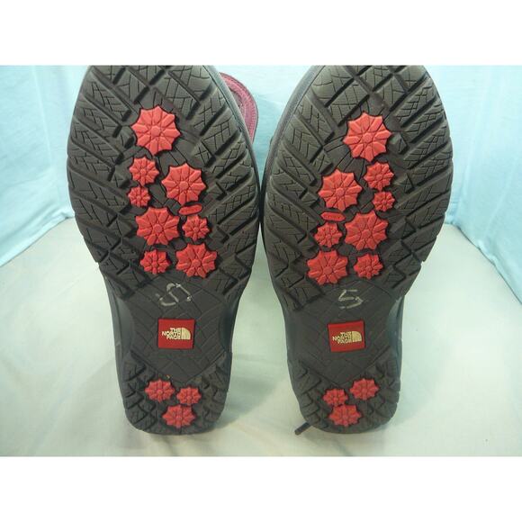 The North Face Burgundy Quilted Thermoball Lace-up Boots SZ 7 - Picture 7 of 9